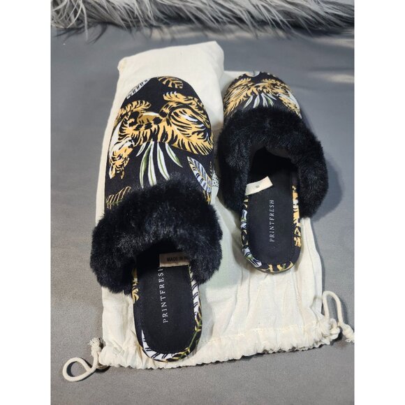 WOMENS PRINTFRESH UNTAMED TIGER VELVET FAUX FUR SLIPPERS - SIZE 7 - BLACK/GOLD I - Picture 4 of 6